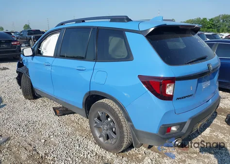 2025 Honda Passport Awd Trailsport z USA, uszkodzony, nr VIN 5FNYF8H64SB002010